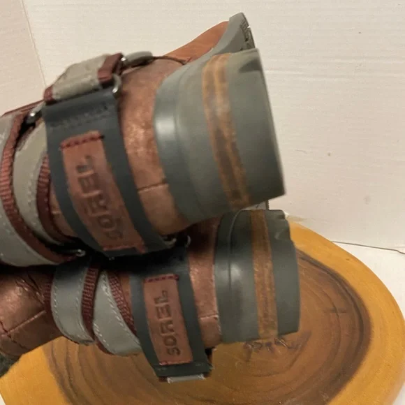 SOREL Rusty Red Leather Distressed Ankle Boots - Picture 9 of 9